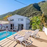 فيلة Brand New Exclusive Lefkada نِكيانا
