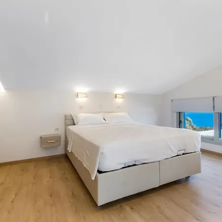 Brand New Exclusive Lefkada *