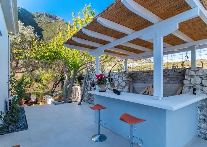 Villa Brand New Exclusive Lefkada Nikiana