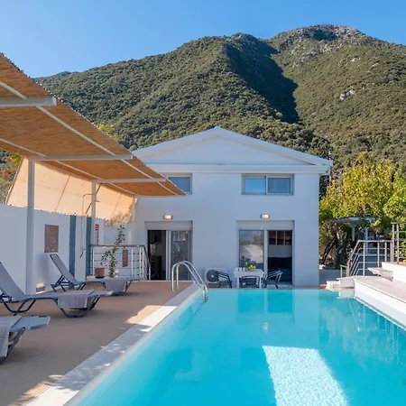 Brand New Exclusive Lefkada Никиана